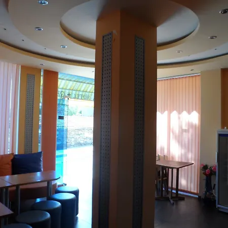 Hotel Family Jemelly 2*