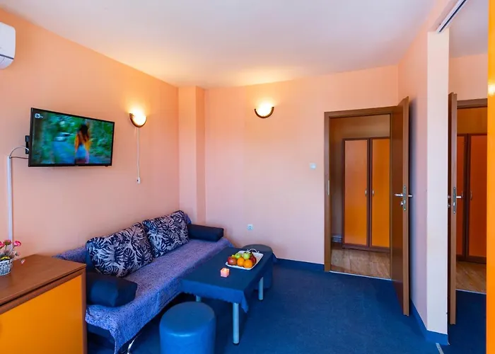 семеен джемелли 2*