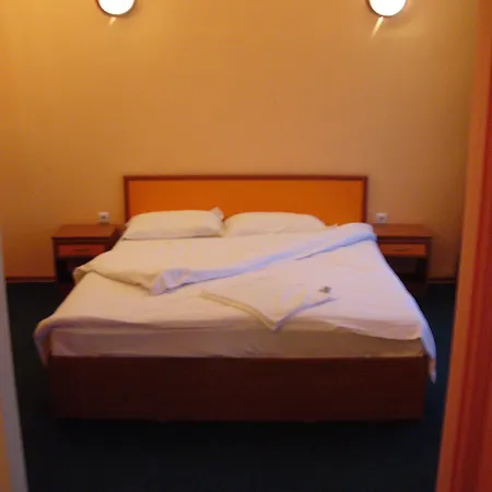 Family Jemelly ホテル オブゾー