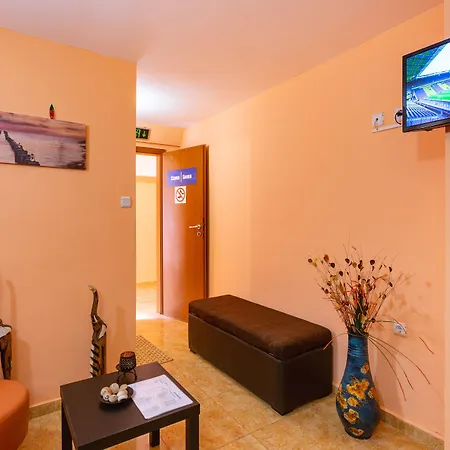 Otel Family Jemelly 2*