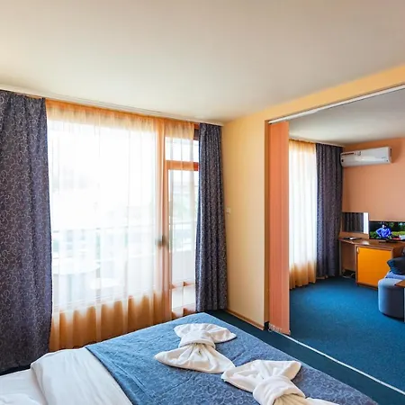 ホテル Family Jemelly 2*